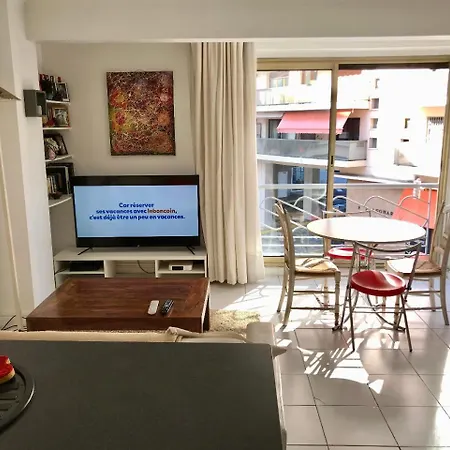 Apartment Au Bord De La Croisette Cannes